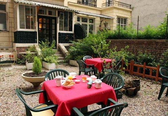 ホテル Le Paris Singulier レストラン 写真