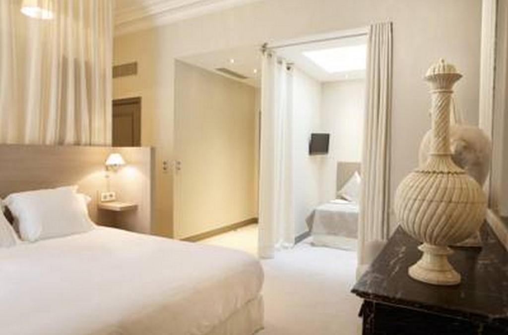 ホテル Le Paris Singulier 部屋 写真